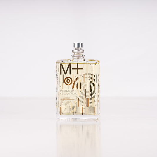 Escentric Molecules - Molecule 01 + Guaiac Wood