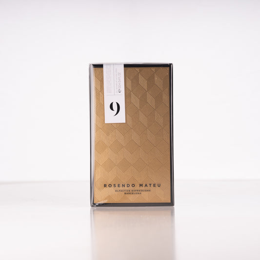 Rosendo Mateu - Olfactive Expressions -  N° 9